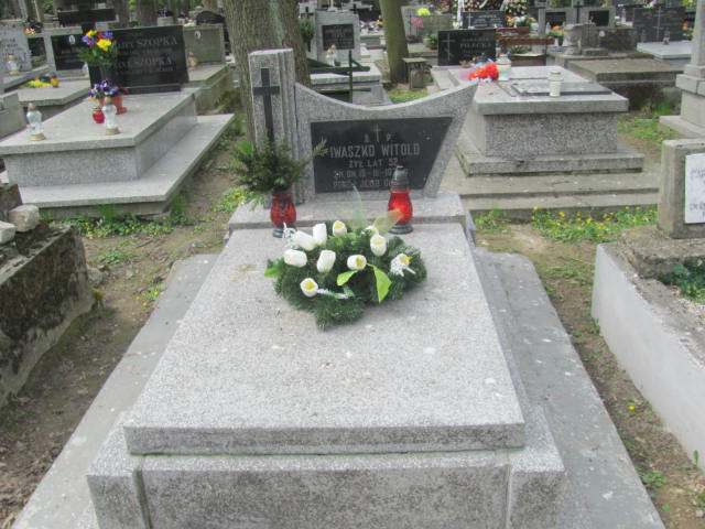 Grób Witold Iwaszko